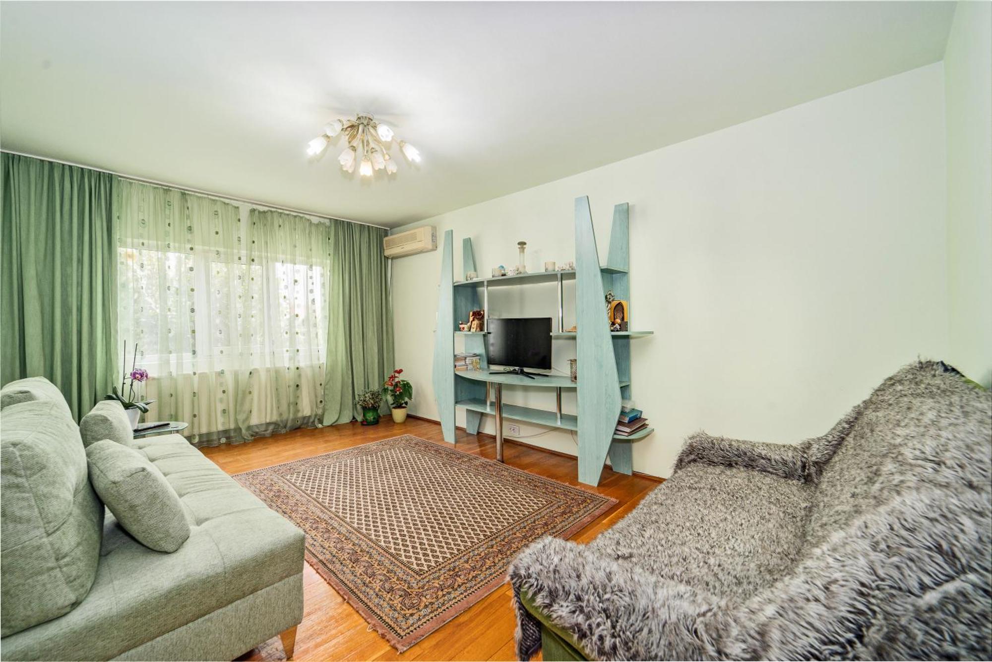 Arad Central Joy - Mihaela Apartment Екстериор снимка